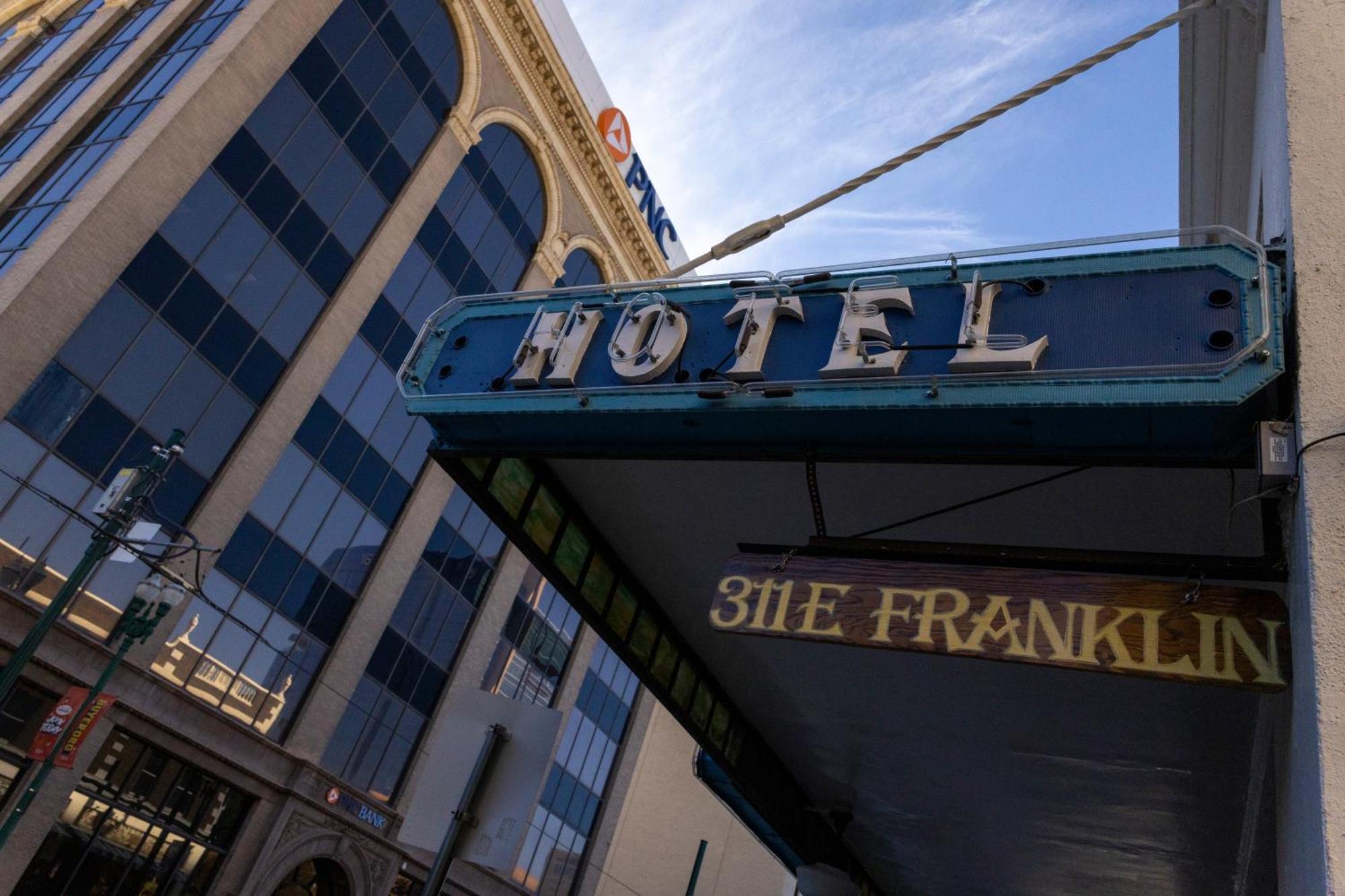 Gardner Hotel & Hostel El Paso Extérieur photo