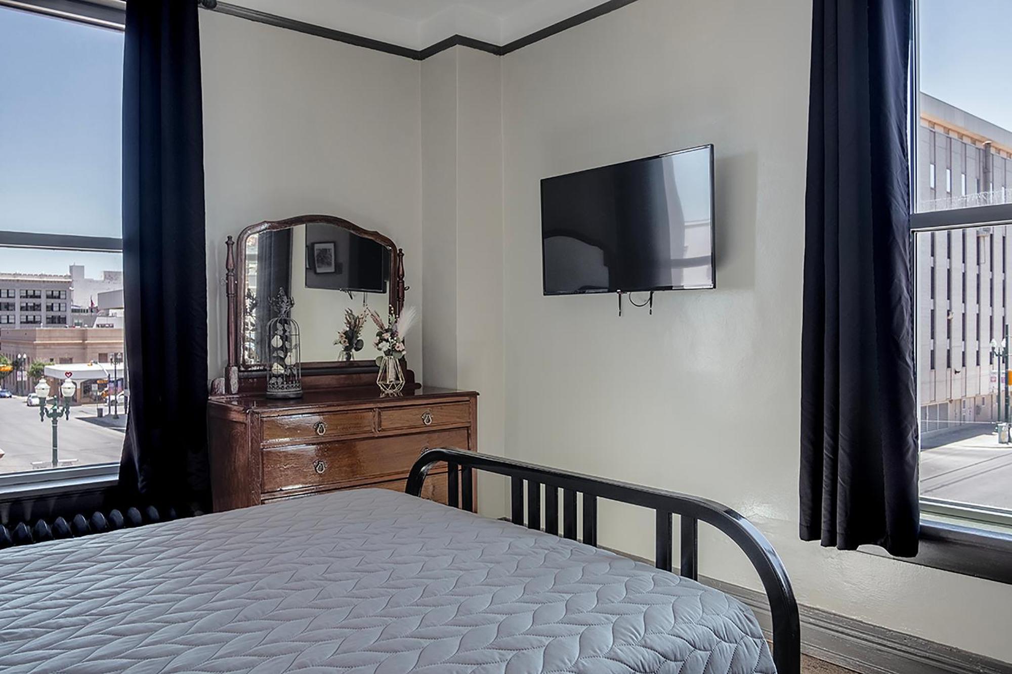 Gardner Hotel & Hostel El Paso Extérieur photo