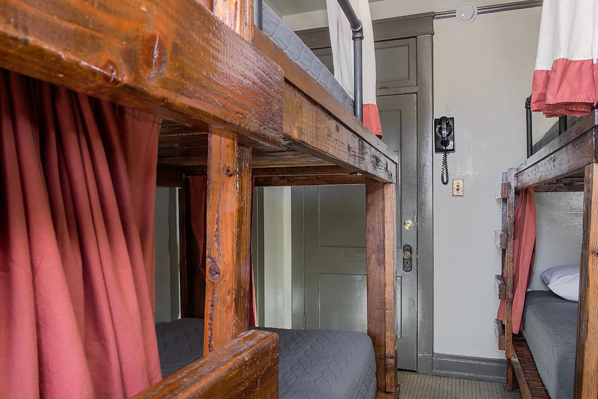 Gardner Hotel & Hostel El Paso Extérieur photo